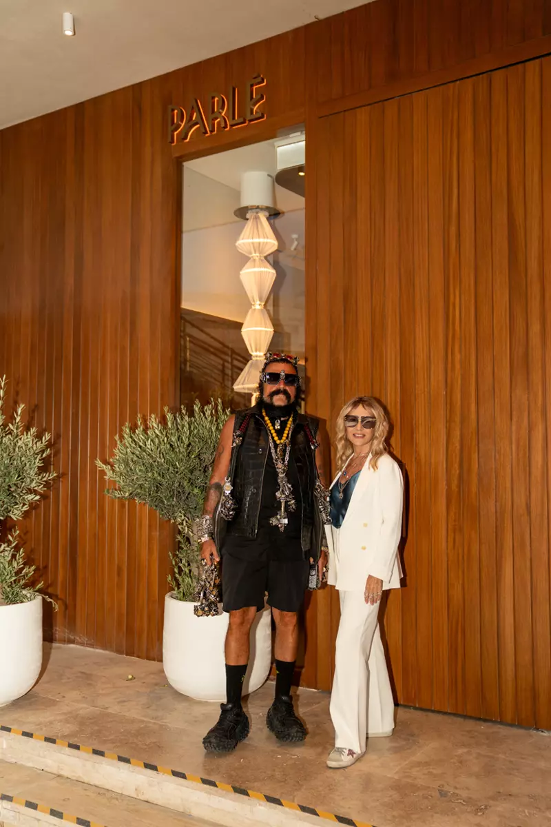 Cemil Dinçmen - Ece Şirin