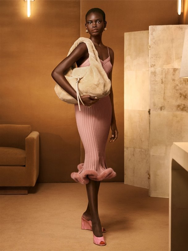 Fendi 2025-26 Sonbahar Kış koleksiyonu