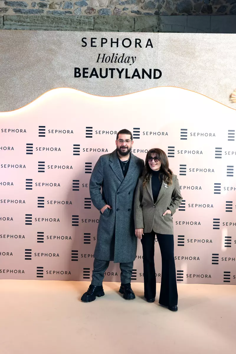 Enis Arıkan, Şebnem Bozoklu