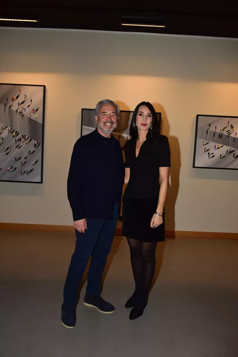 Hamdi Akın - Dilara Akın