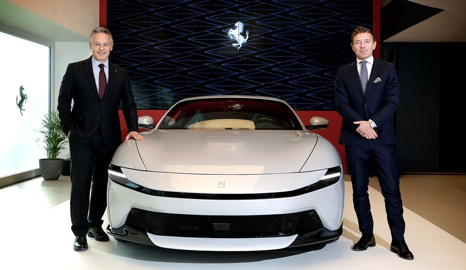 Güçlü Yakal - Marco Sambaldi