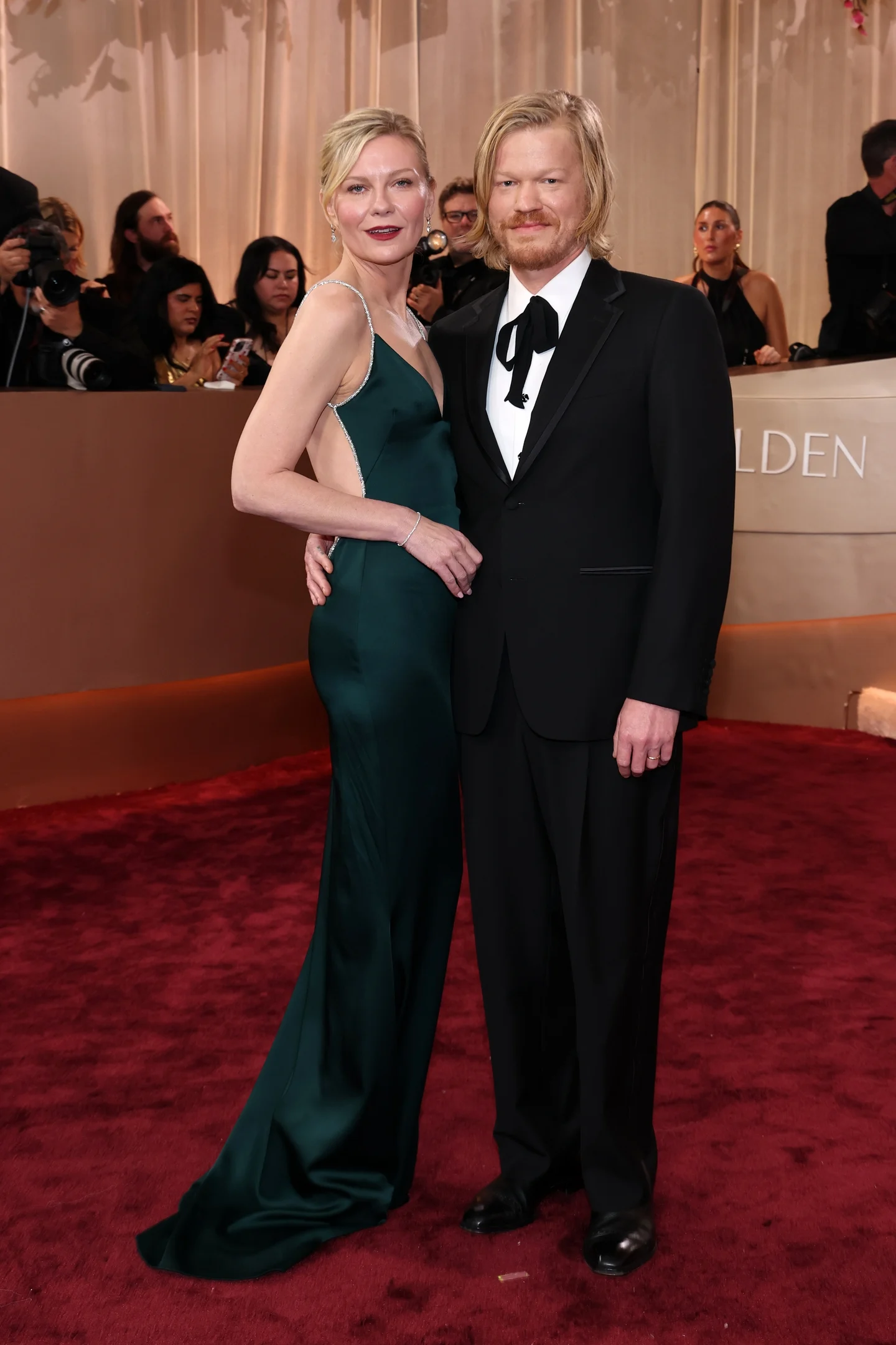 Kirsten Dunst - Jesse Plemons