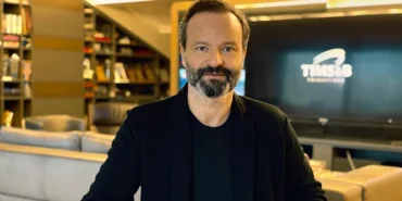 Kokain testi pozitif çıkan Timur Savcı'nın adı, TRT dizisinden çıkarıldı