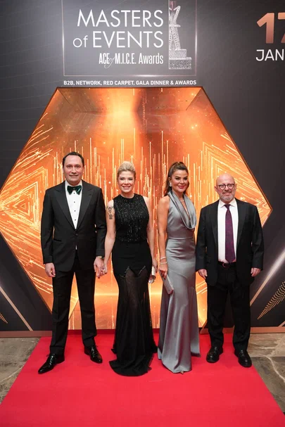 Volkan Ataman - Pınar Ataman - Özlem Yıldız - Mete Vardar