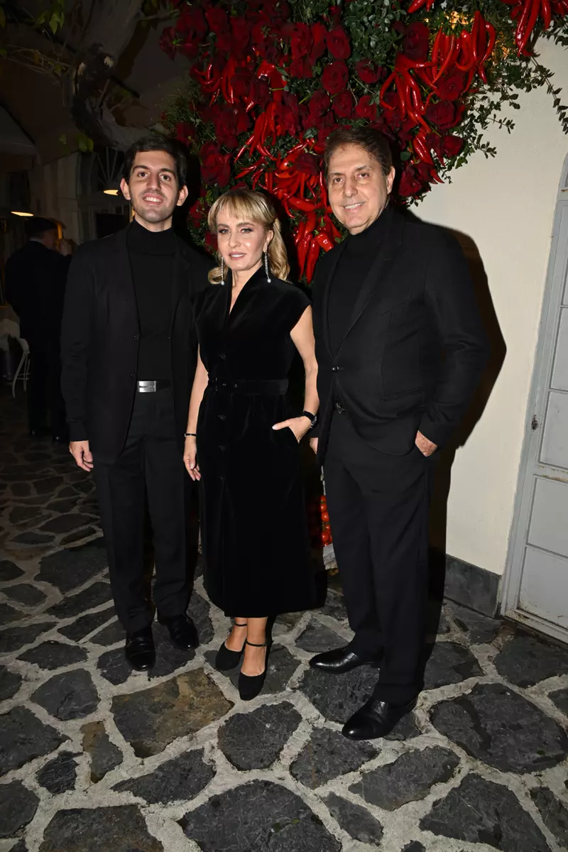 Kağan, Beste - Mustafa Yurttaş