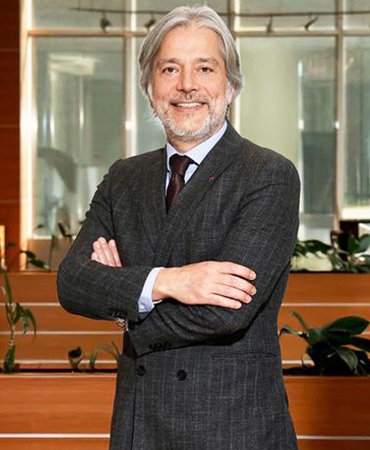 SANKO Holding'in CEO'su Cantekin Dinçerler oldu