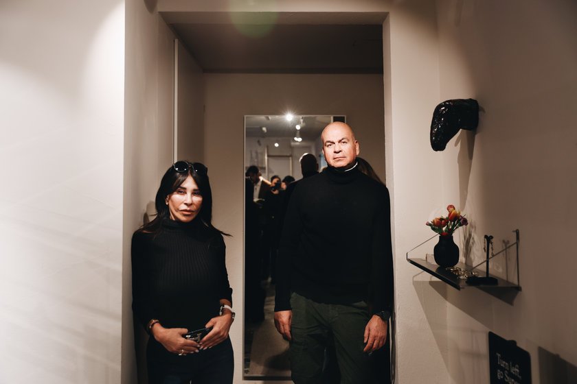 Suzan Sabancı, Gökhan Eşeli