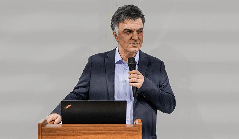 Central Hospital'dan ''Engelsiz Yaşam'' iftarı