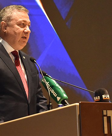 Tekstil sektörünün başarılı ihracatçıları ödüllendirildi