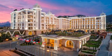 Merit Royal Diamond Hotel Kuzey Kıbrıs'ın en iyi oteli oldu