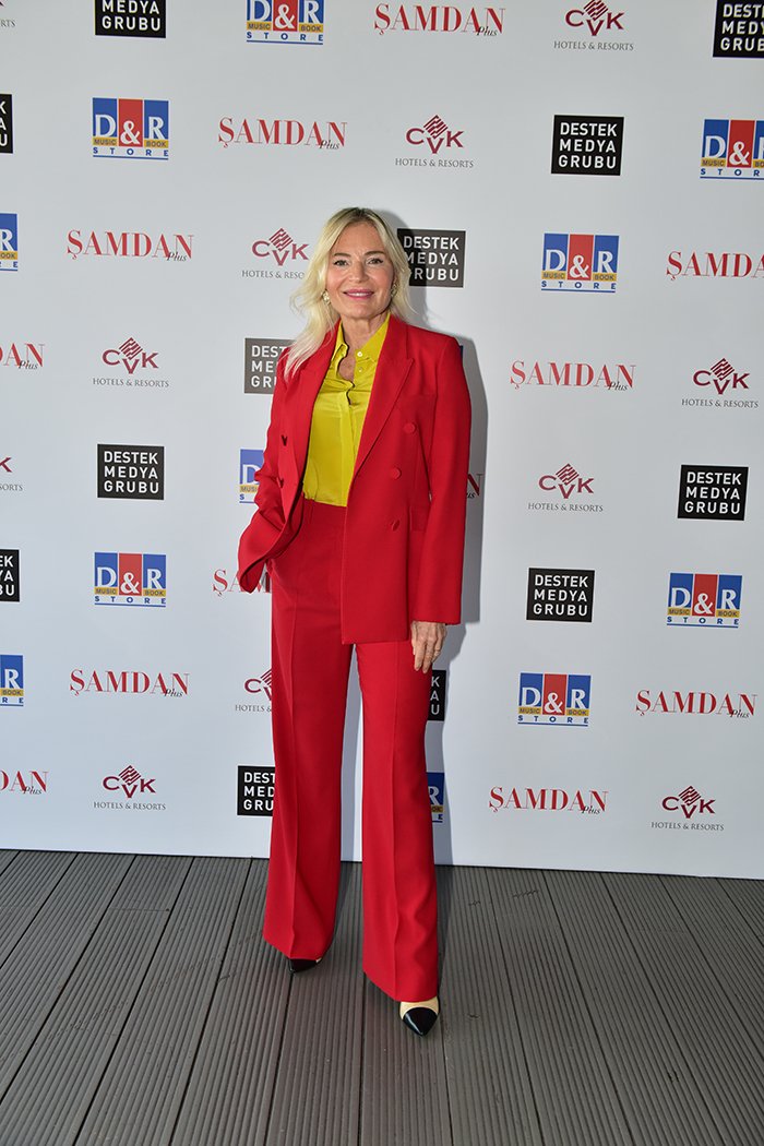 Mine Kalpakçıoğlu