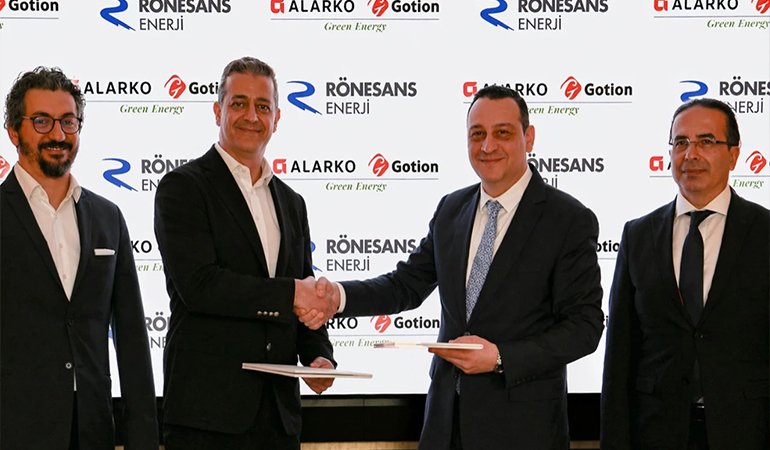 Rönesans Enerji ilk batarya yatırımını başlattı