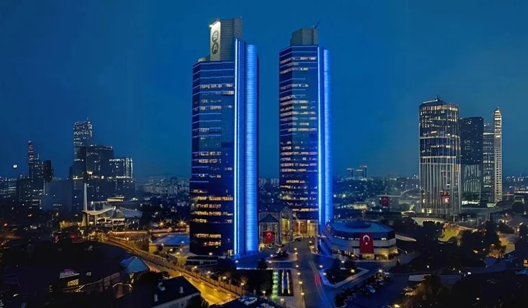 Sabancı'dan dev satış