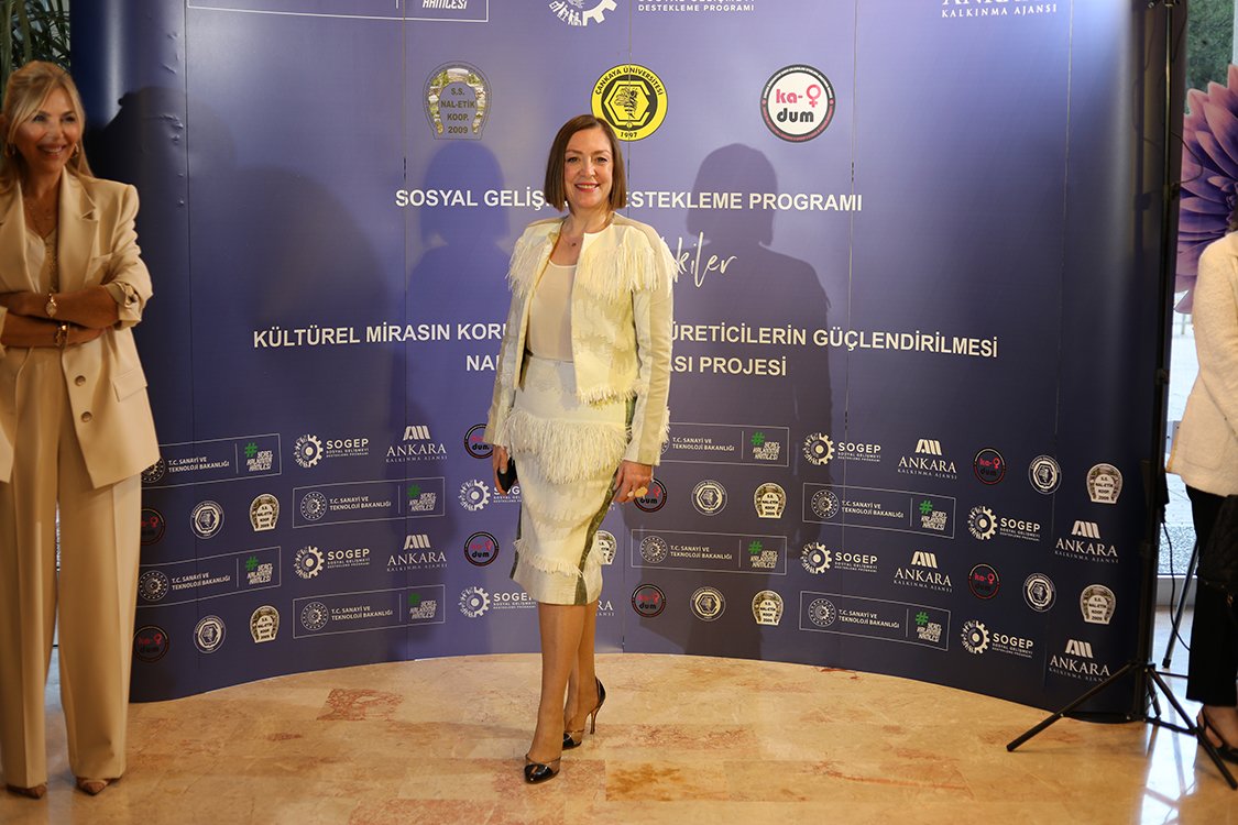 Arzu Kaprol