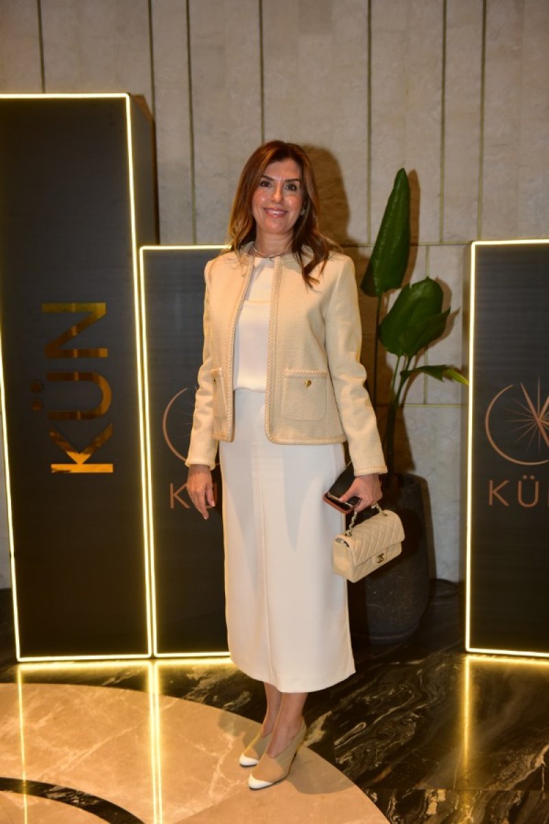 Ayşim Surözü