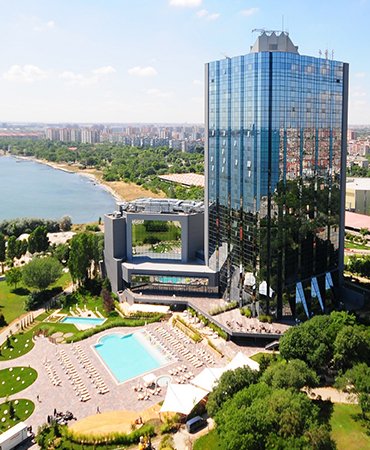 Sheraton İstanbul Ataköy Hotel’den bahara özel lezzet ve müzik programı