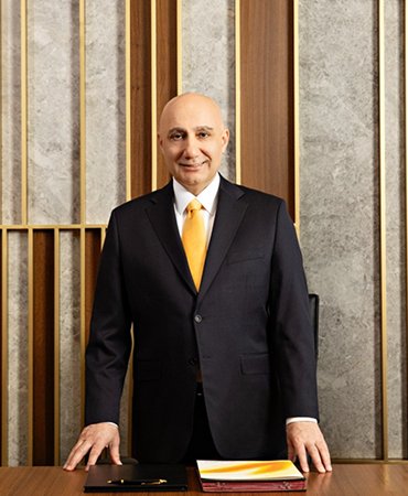 VakıfBank ve Apollo’dan 1,3 milyar dolarlık stratejik finansman hamlesi