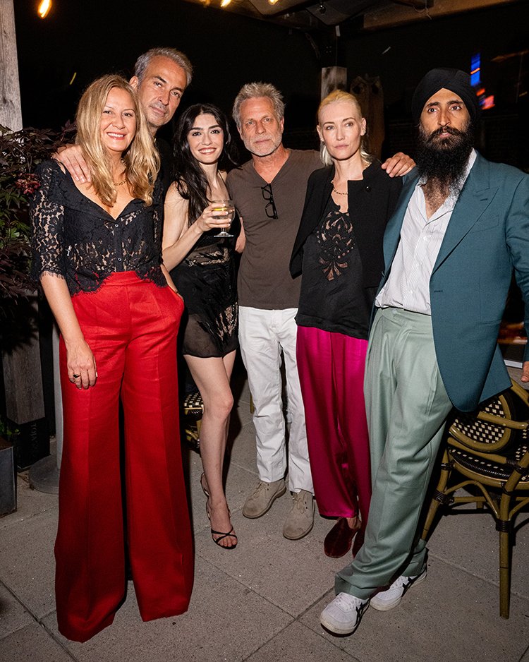 Demet Muftuoglu-Eseli, Alphan Eşeli, Hazar Ergüçlü, Happy Massee, Pollyanna Rose, Waris Ahluwalia