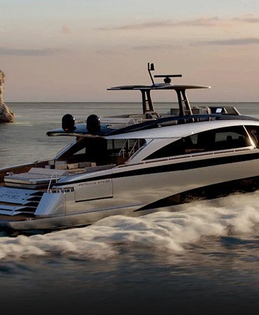 Ferretti Group, Pershing GTX90’ı tanıttı
