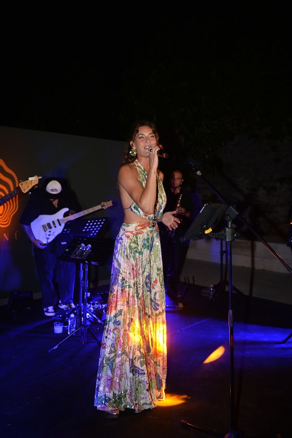 Hande Subaşı