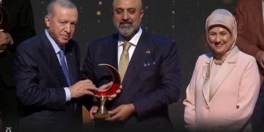 YDA Group’a Türk Kızılayı’ndan anlamlı ödül