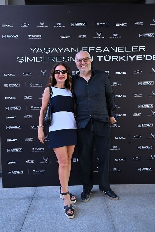 Zerrin Malaz, Metin Malaz
