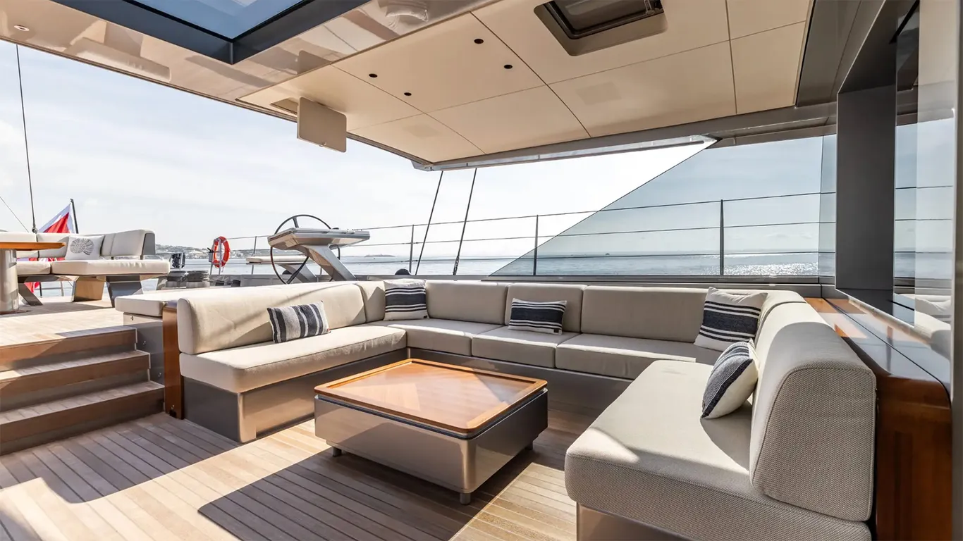 Magic Yacht
