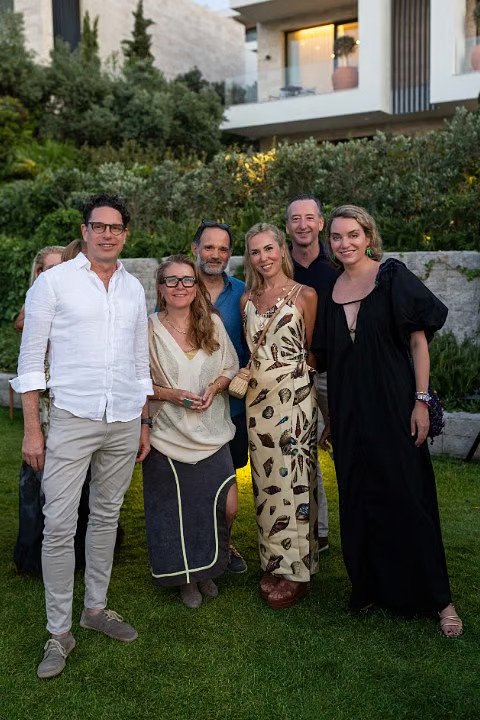 Christopher Löffler - Defne Ayas - Emre Baran - İpek Gibbins - Robert Gibbins - Mariella Tandy