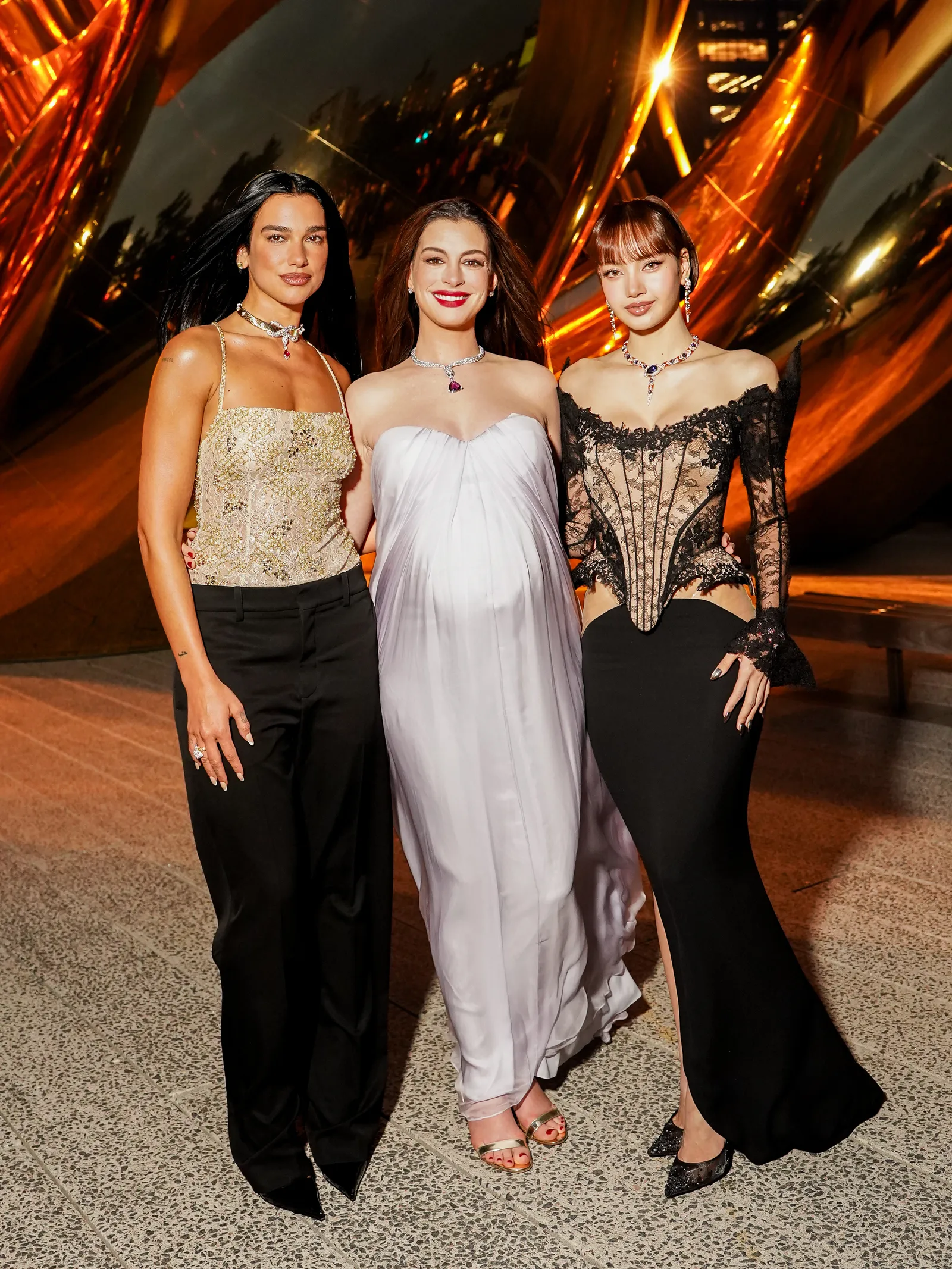 Dua Lipa, Anne hathaway, Lisa Angela Pham BFA com