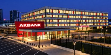 Akbank'a 1,71 milyar TL rekabet cezası